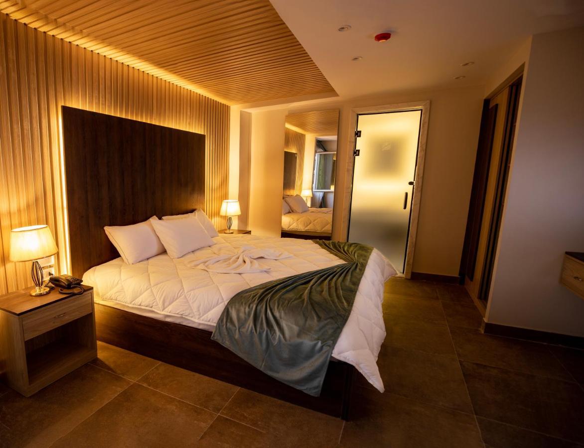 Blue Pyramids Eyes Hotel Al Kawm al Akhdar Exterior photo